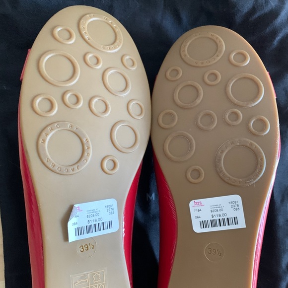 Marc by Marc Jacobs Red Patent Leather Ballet Flats - Picture 4 of 7